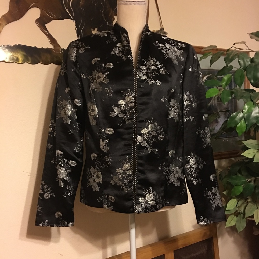 Sheri Martin New York metallic floral embroidered jacket